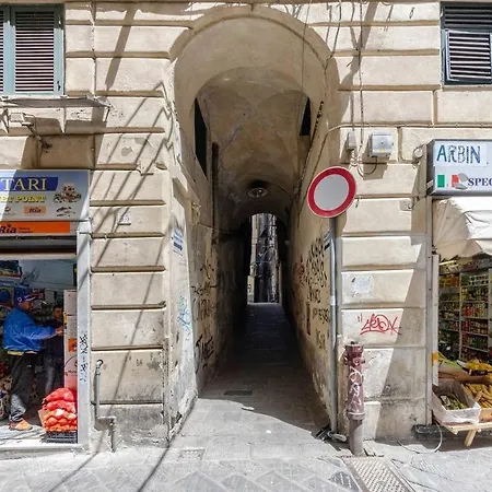 Castelli's Campo 15 * Genova